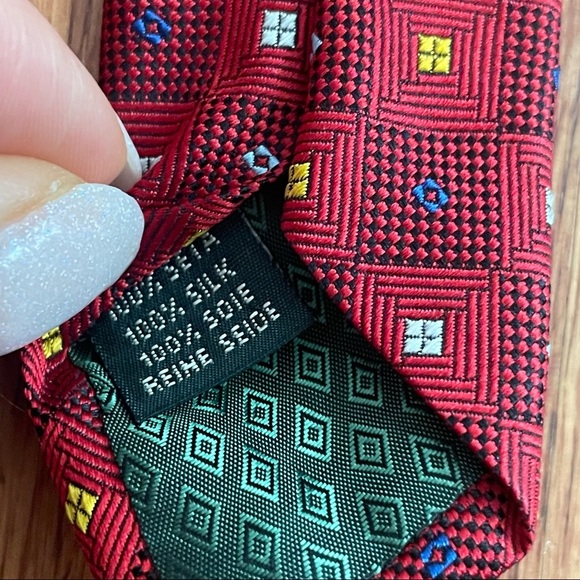 Bespoke Apparel silk tie made in Italy - Picture 10 of 13